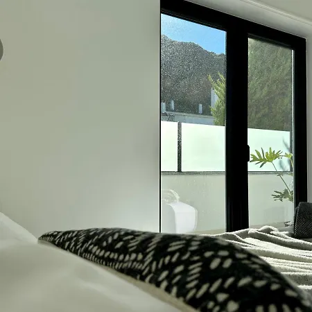 Santa Rita Sunset & Daire Maceira (Lisbon)